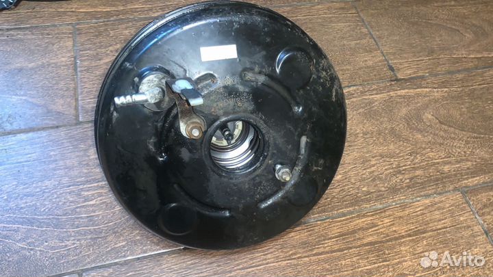 Вакуумник Toyota Corolla E150