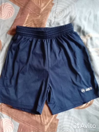 Шорты спортивные, гольфы футбольные