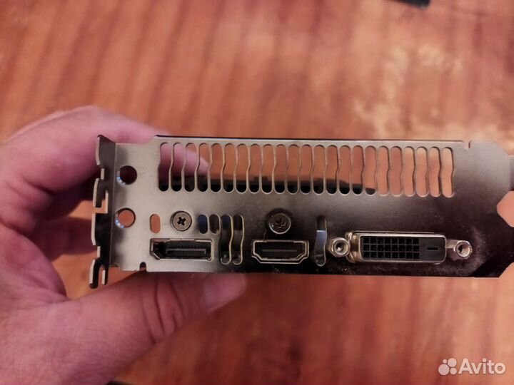 Видеокарта asus gtx 1050 2gb