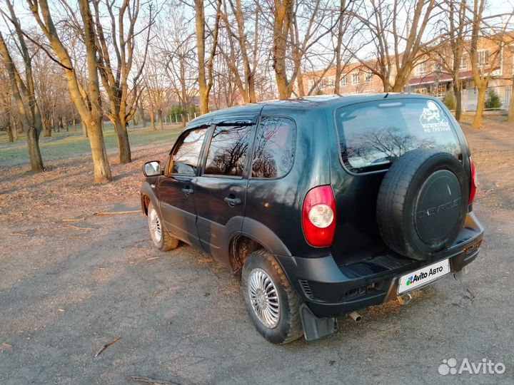 Chevrolet Niva 1.7 МТ, 2005, 369 000 км