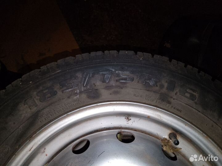 Accelera 651 2.25/4.5 R4