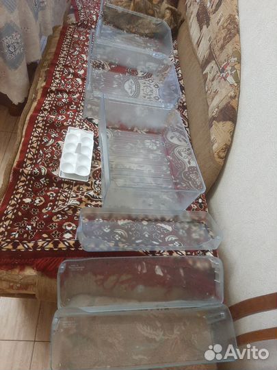 Ящики пластмассовые от холодильника Самсунг
