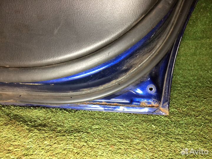 Дверь задняя правая Subaru Legacy BE5 BH5 B12 Синя