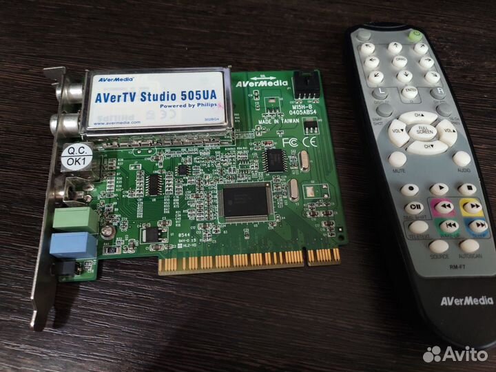 Тв-тюнер AverTV Studio 505UA