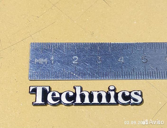 Логотип табличка надпись Technics