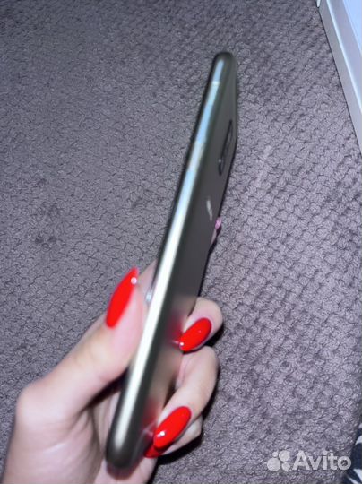 Samsung Galaxy A6, 3/32 ГБ