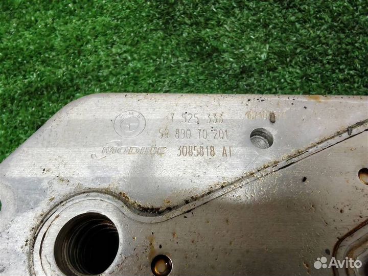 Радиатор масляный BMW X5 E70 2007-2013