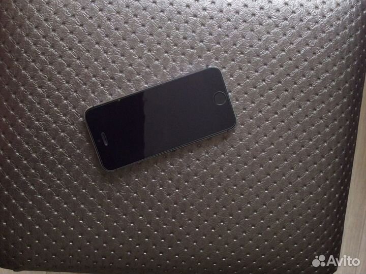 iPhone 5S, 16 ГБ