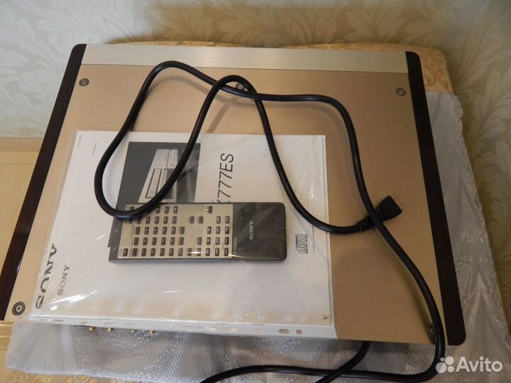 Проигрыватель CD Sony CDP X777ES