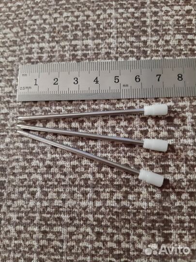 Ручка шариковая подарочная и стержни