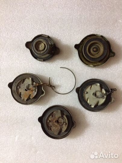 Газ 21 новая крышка бензобака