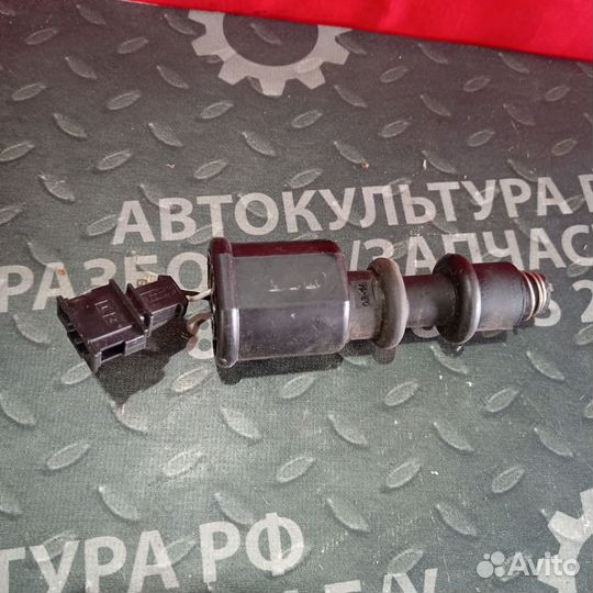 Ручка включения задней скорости LADA Kalina 1