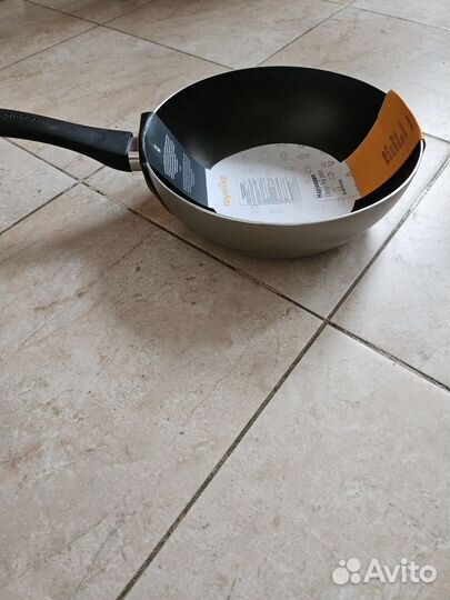 Сковорода вок