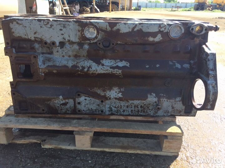 Продам блок цилиндров двигателя skania