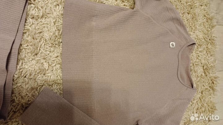 Спортивный костюм женский