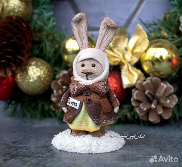 Статуэтки ручной работы