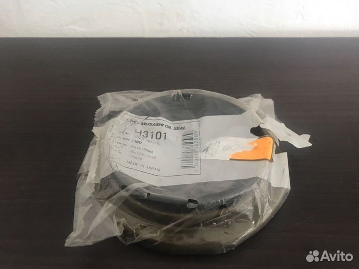 Сальник H3101 80*124*19*25 hino musashi