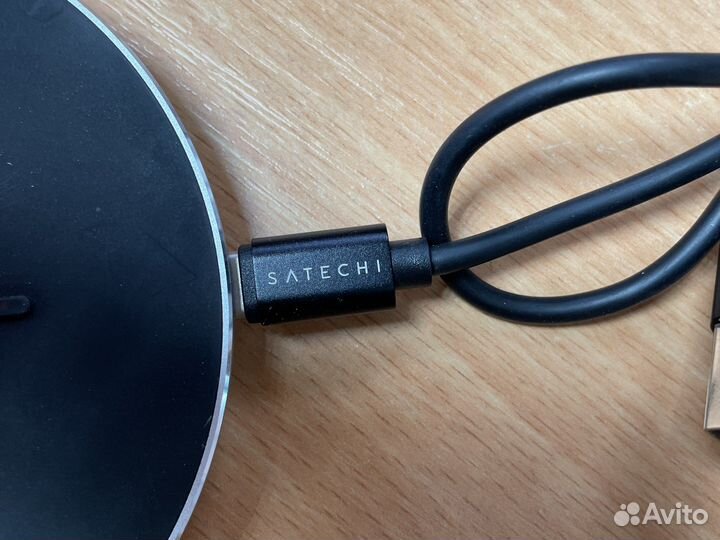 Беспроводное зарядное устройство Satechi(art1454)
