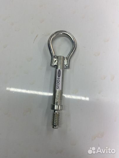 Буксировочный крюк ford focus