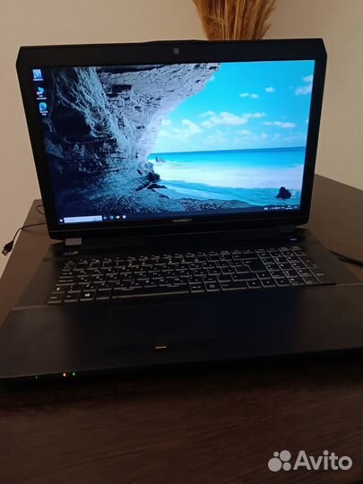 Мощный игровой ноутбук i7-6700. gtx 1070 8gb