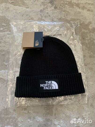 Новая шапка tnf подростковая