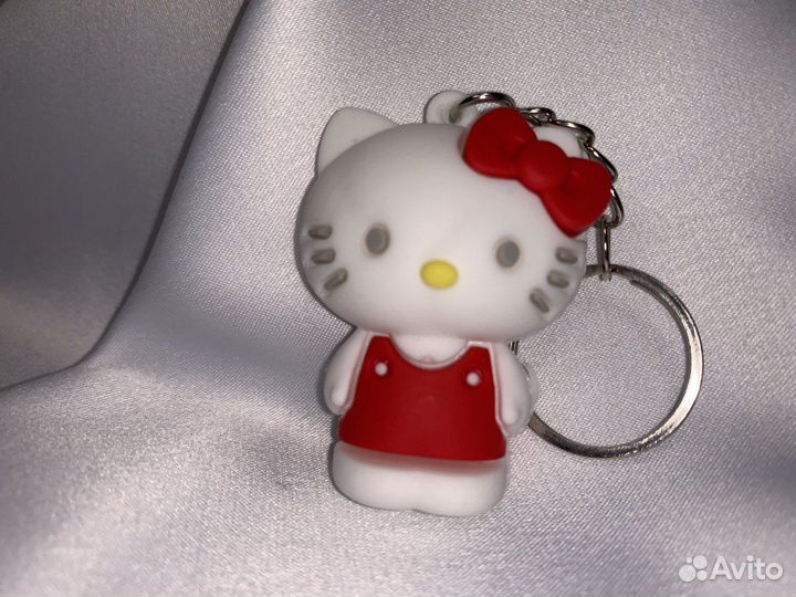 Брелок на ключи, сумку, рюкзак в подарок