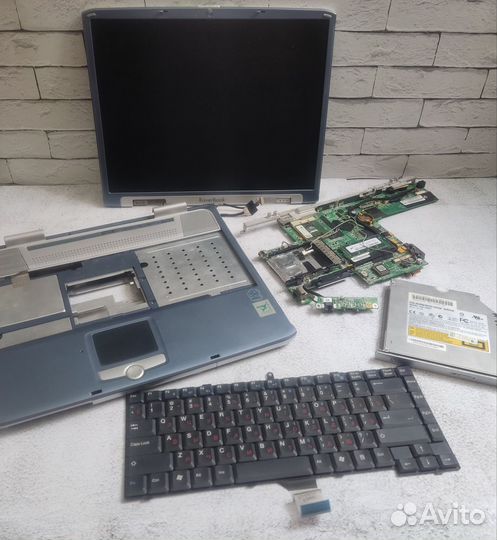 Ноутбук RoverBook Navigator E510L на запчасти