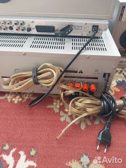 Музыкальный центр