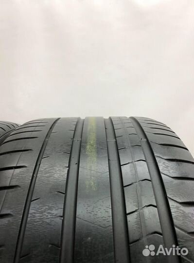 Pirelli P Zero PZ4 315/30 R22 107Y