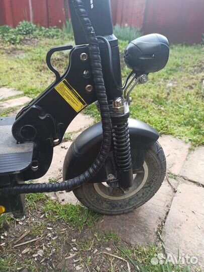 Электроскутер