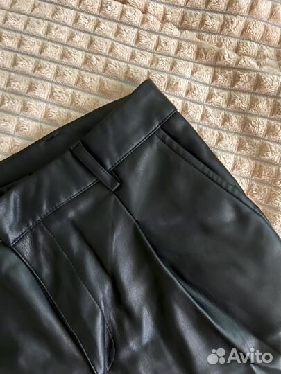 Шорты женские кожаные S