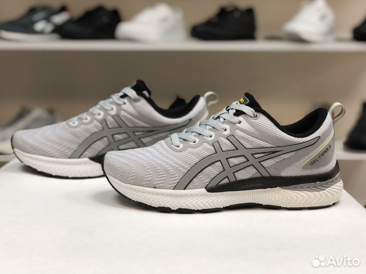 Кроссовки Asics Gel-Nimbus 22