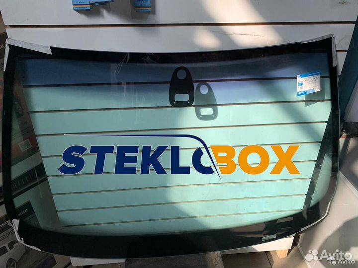 Замена лобового стекла skoda. Steklobox. Steklobox. Замена лобового стекла ауди а4. Лобовое мазда 6 gh.