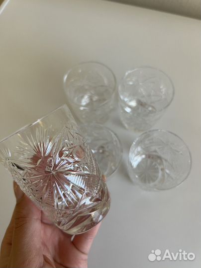 Хрустальные фужеры и бокалы