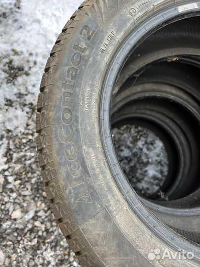 Continental IceContact 2 SUV 235/55 R17