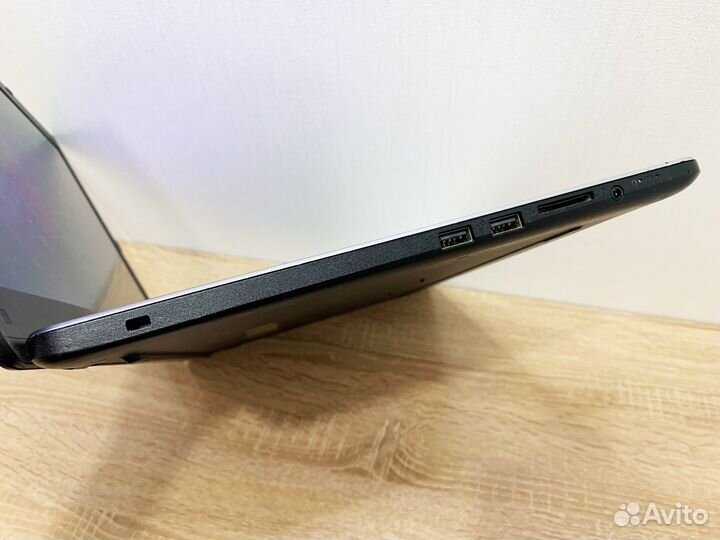 Игровой Asus 17.3/ Core i3/ 16GB DDR4/ MX110/ SSD