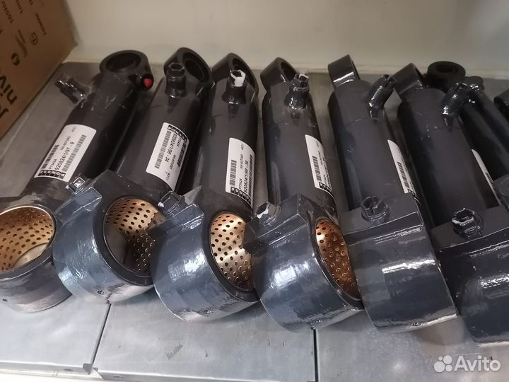 Гидроцилиндр верхних сучкорезных ножей Ponsse H7