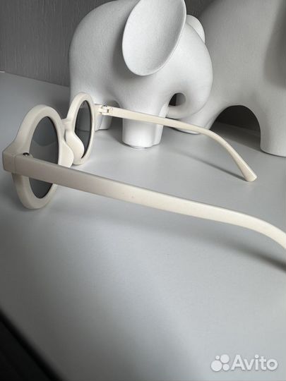 Солнечные очки детские новые