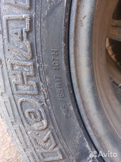 Yokohama 104ZR 245/65 R17