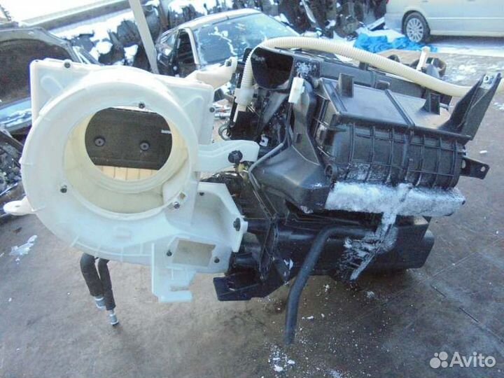 Корпус печки Toyota Celica ZZT231 2ZZ-GE 2000/12