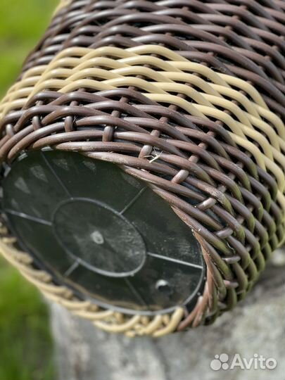 Кашпо для цветов