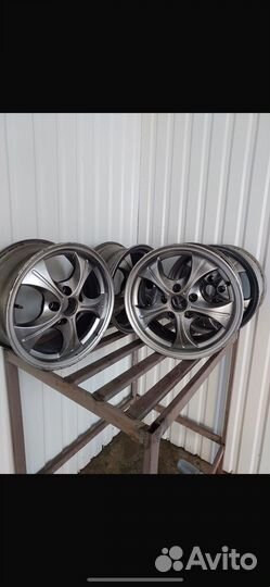 Продам диски r15