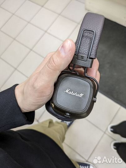 Наушники Marshall Major IV