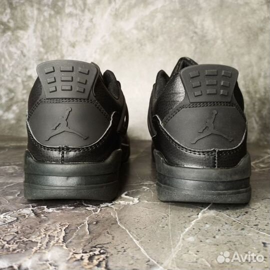 Кроссовки Nike Air Jordan 4