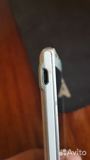 Смартфон sony xperia zl