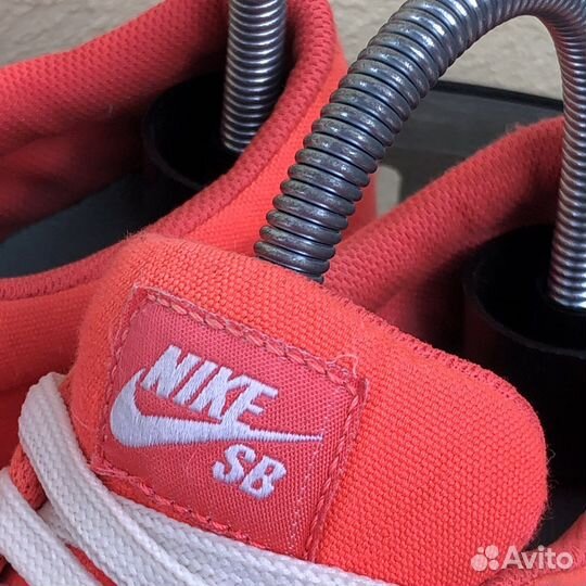 Кеды Nike SB Satire pink