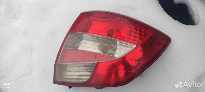Фонарь задний правыйГранта седан