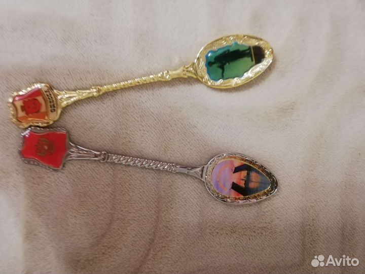 Бесплатно сувенирные ложки