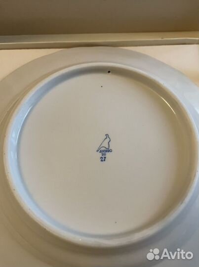 Настенная тарелка