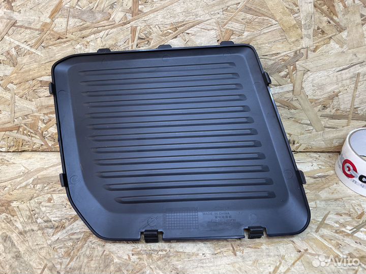 Крышка аккумулятора Jetour X90 plus